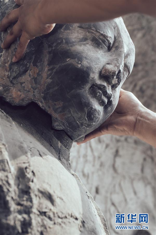 (圖文互動)(1)合體了,龍門石窟流散佛首首次實(shí)現(xiàn)“數(shù)字復(fù)位”
