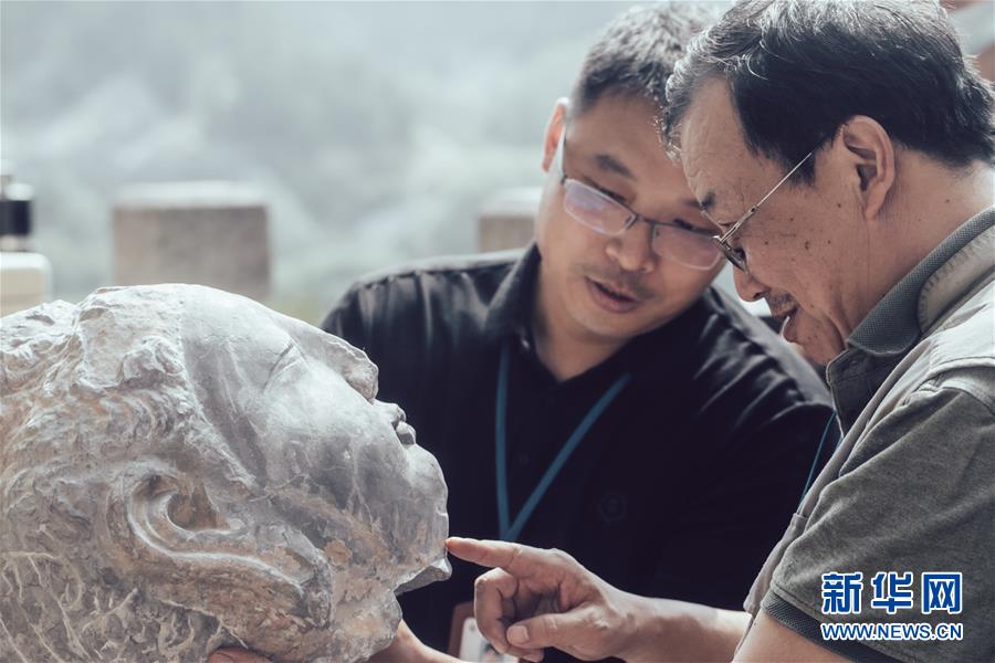 (圖文互動)(3)合體了,龍門石窟流散佛首首次實(shí)現(xiàn)“數(shù)字復(fù)位”