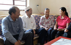 用心鋪就民族團(tuán)結(jié)發(fā)展路&mdash;&mdash;記云南武定西和村黨總支書記聶開