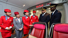 高鐵“洋班組”助力春運