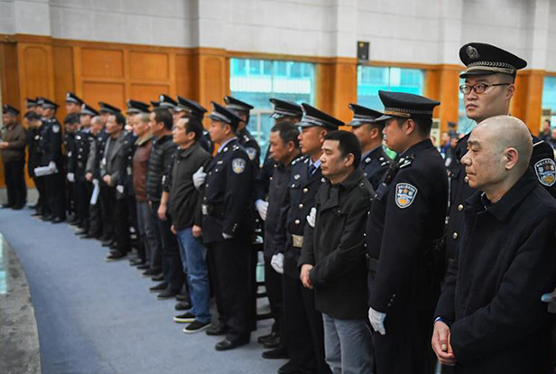 洞庭湖“湖霸”夏順安黑社會性質組織案一審宣判