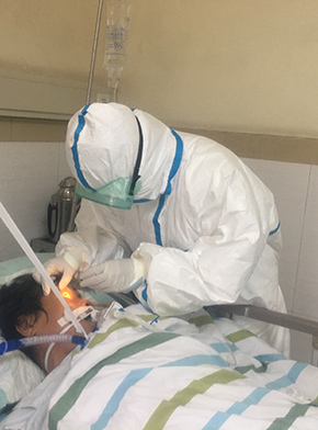 &ldquo;盡己所能守護生命&rdquo;&mdash;&mdash;廣東江門&ldquo;90后&rdquo;新婚夫妻齊赴戰&ldquo;疫&rdquo;一線