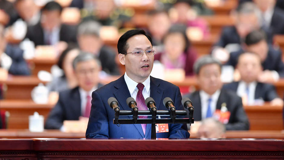 徐曉委員代表共青團中央全國青聯作大會發(fā)言