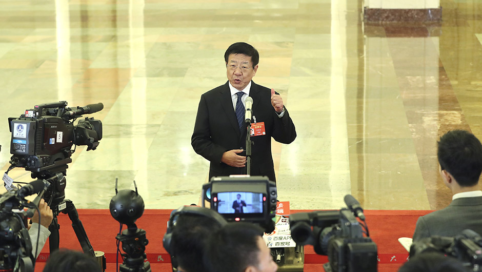 國(guó)家林業(yè)和草原局局長(zhǎng)張建龍接受采訪(fǎng)