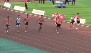 9秒98！蘇炳添創國內男子百米最佳戰績