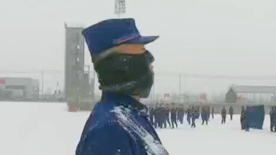 新訓消防員的隊列你們能打幾分？我不是一個人在戰斗！