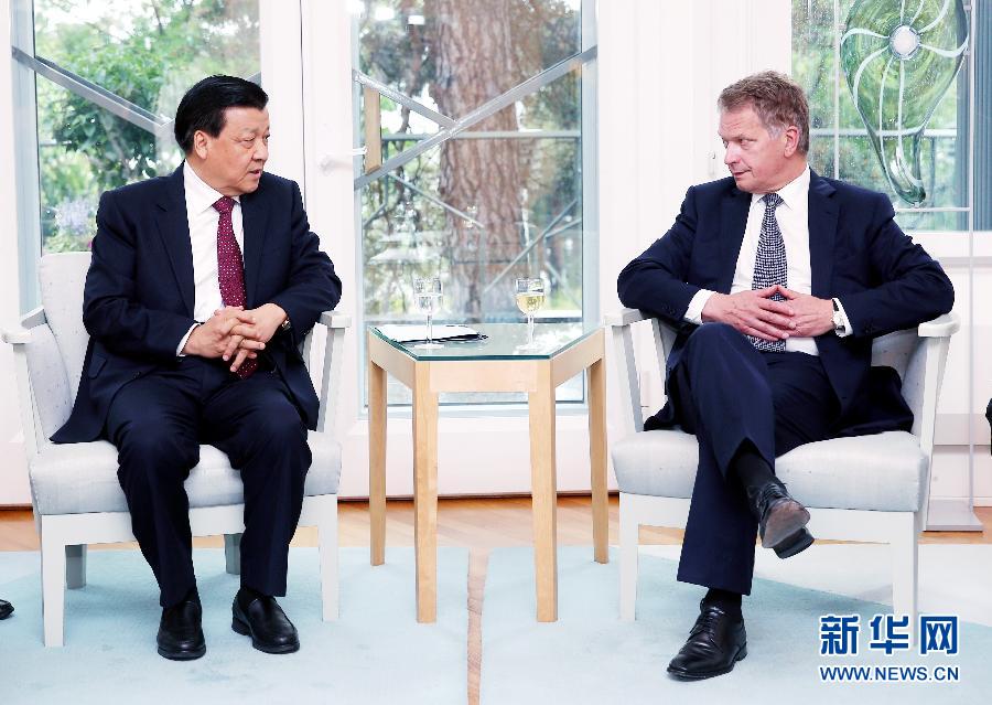 6月12日，中共中央政治局常委、中央書記處書記劉云山在赫爾辛基會(huì)見芬蘭總統(tǒng)尼尼斯特。 新華社記者姚大偉攝 