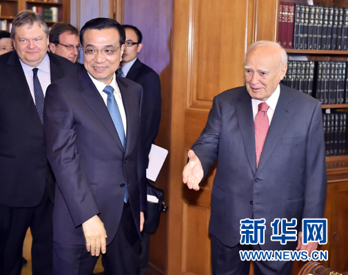 6月20日，國務(wù)院總理李克強在雅典總統(tǒng)府會見希臘總統(tǒng)帕普利亞斯。新華社記者 李濤 攝