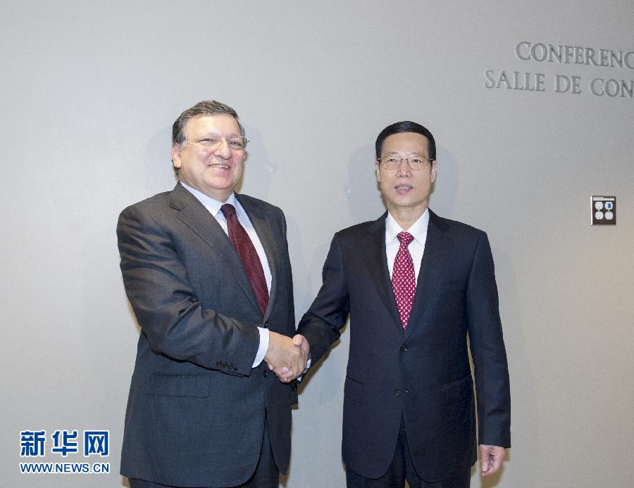 9月23日，正在紐約出席聯合國氣候峰會的國家主席習近平特使、國務院副總理張高麗在紐約聯合國總部會見歐盟委員會主席巴羅佐。新華社記者 王曄 攝 