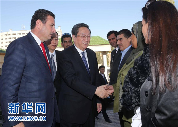 11月9日，正在約旦進行正式友好訪問的全國政協主席俞正聲在安曼會見約旦眾議院代議長薩法迪。 新華社記者 劉衛兵 攝 