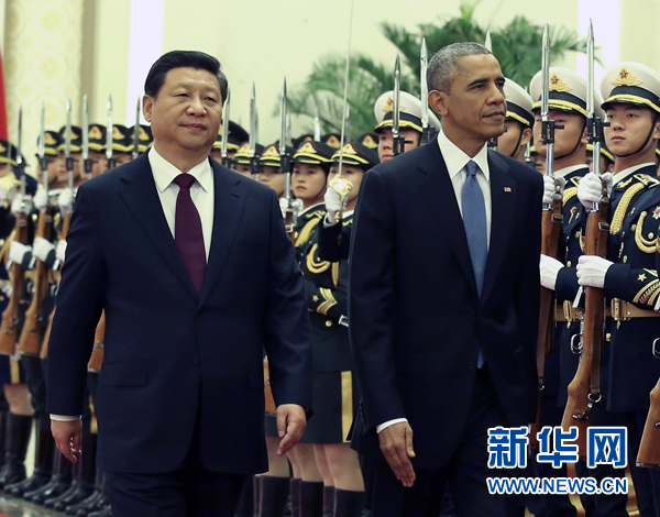 11月12日,國家主席習(xí)近平在北京人民大會堂舉行歡迎儀式,歡迎美國總統(tǒng)奧巴馬對中國進(jìn)行國事訪問。 新華社記者 龐興雷 攝 11月12日,國家主席習(xí)近平在北京人民大會堂舉行歡迎儀式,歡迎美國總統(tǒng)奧巴馬對中國進(jìn)行國事訪問。 新華社記者 龐興雷 攝