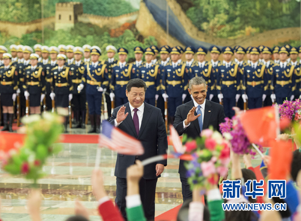 11月12日,國家主席習(xí)近平在北京人民大會堂舉行歡迎儀式,歡迎美國總統(tǒng)奧巴馬對中國進(jìn)行國事訪問。 新華社記者 黃敬文 攝 11月12日,國家主席習(xí)近平在北京人民大會堂舉行歡迎儀式,歡迎美國總統(tǒng)奧巴馬對中國進(jìn)行國事訪問。 新華社記者 黃敬文 攝