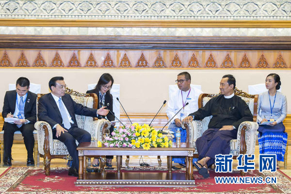 11月14日，中國國務院總理李克強在內比都會見緬甸聯邦議會議長兼人民院議長吳瑞曼。新華社記者 王曄 攝