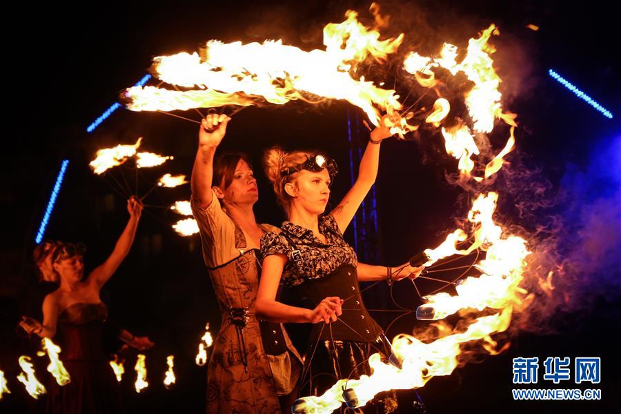 （XHDW）（2）第十三屆波蘭火焰藝術節精彩上演