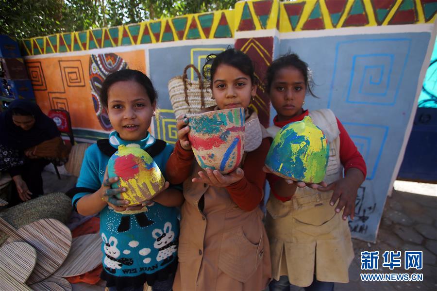 （國際·圖文互動）（4）通訊：埃及傳統陶藝村煥發現代魅力