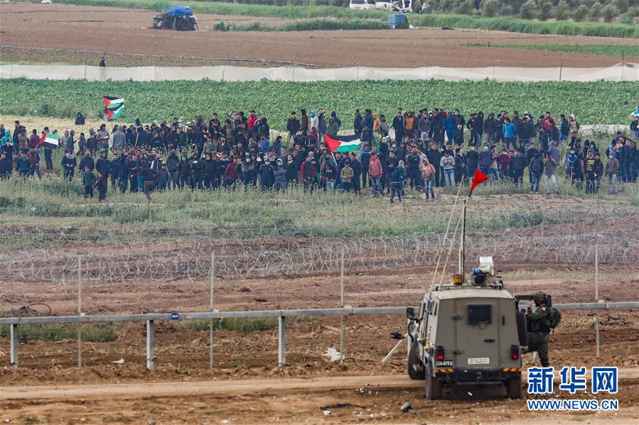 (國際)(3)巴勒斯坦紀念“回歸大游行”一周年 與以軍沖突又致2名巴人死亡