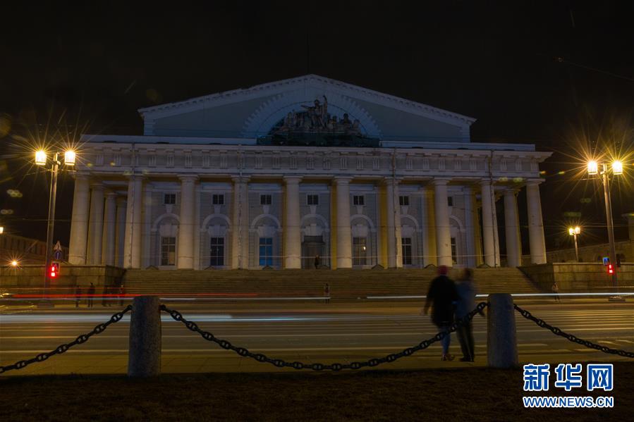 (國際)(2)“地球一小時”活動在世界各地舉行