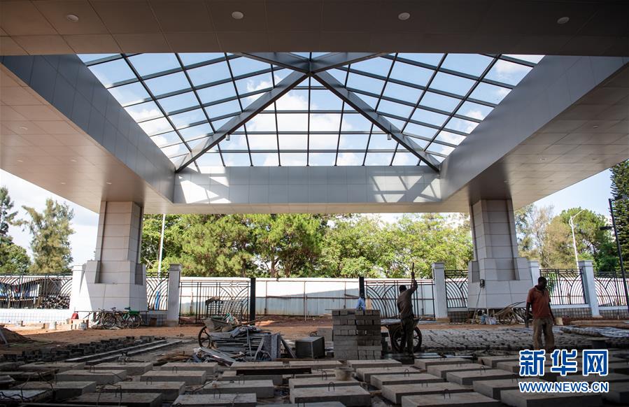 （國(guó)際&middot;圖文互動(dòng)）（2）通訊：打造精品援外項(xiàng)目 增進(jìn)中盧兩國(guó)友誼