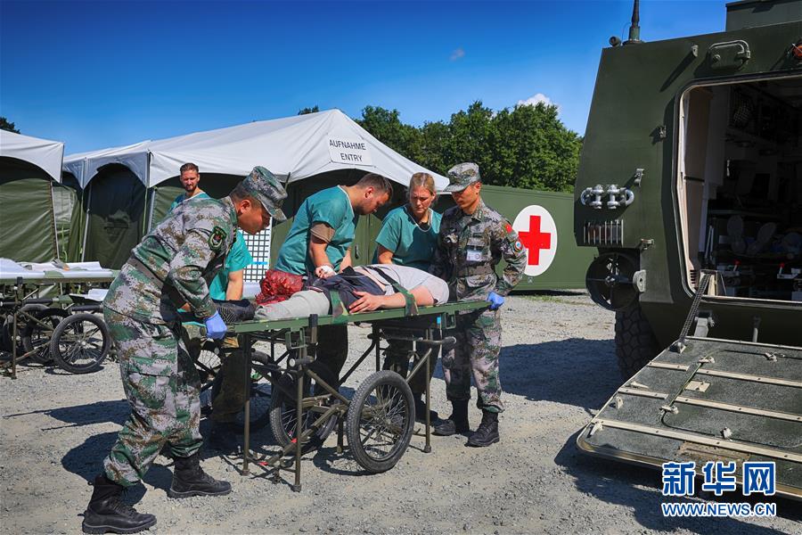 (國際·圖文互動)(6)“共同的理念,讓合作更深入更順暢”——走進中德“聯合救援-2019”衛(wèi)勤實兵聯合演習德方野戰(zhàn)二級醫(yī)院