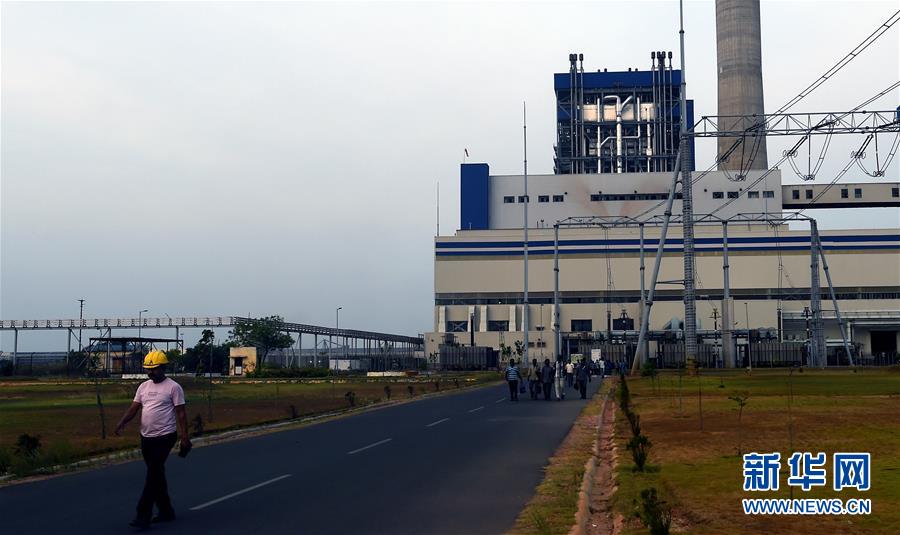 (新華全媒頭條·圖文互動(dòng))(7)特稿:為互利合作注入新動(dòng)力 為互聯(lián)互通開辟新空間——寫在習(xí)近平主席赴印度出席中印領(lǐng)導(dǎo)人第二次非正式會(huì)晤并對(duì)尼泊爾進(jìn)行國(guó)事訪問之際