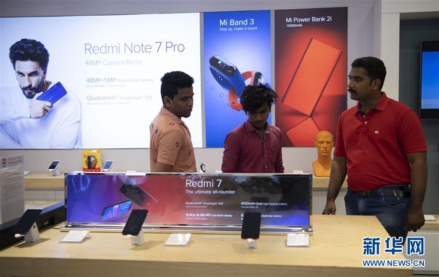 (習近平出訪配合稿·圖文互動)(5)特稿:電影、瑜伽、智能手機——中印兩個文明古國交往“新故事”