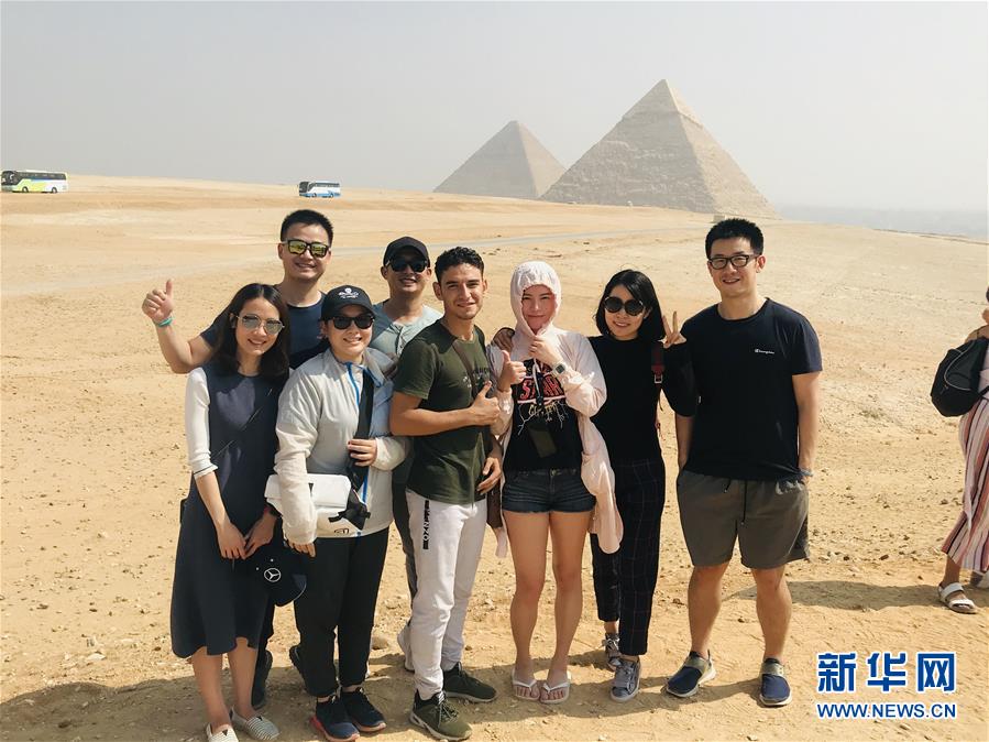 (國際·圖文互動(dòng))(2)通訊:埃及中文導(dǎo)游的“小確幸”