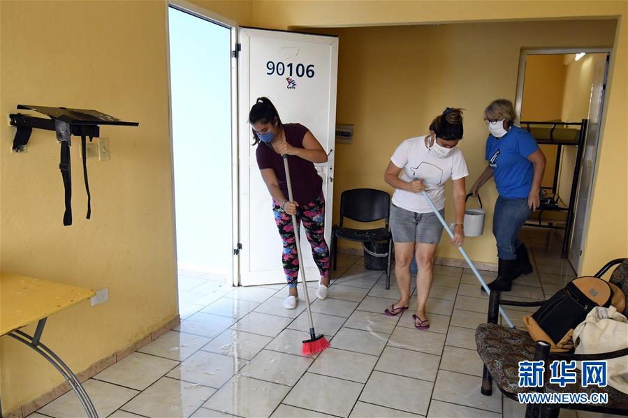 （海外抗疫故事·圖文互動）（2）通訊：“比起待在家里，我更想幫助別人”——記古巴信息科技大學集中隔離點的師生志愿者