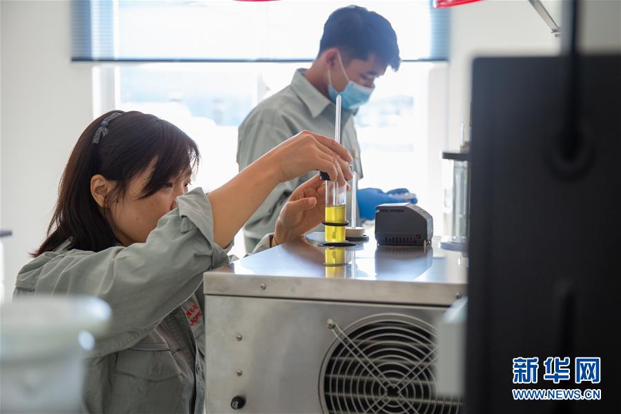 (國際)(5)中老合資老撾首個石油煉化項目投產(chǎn)