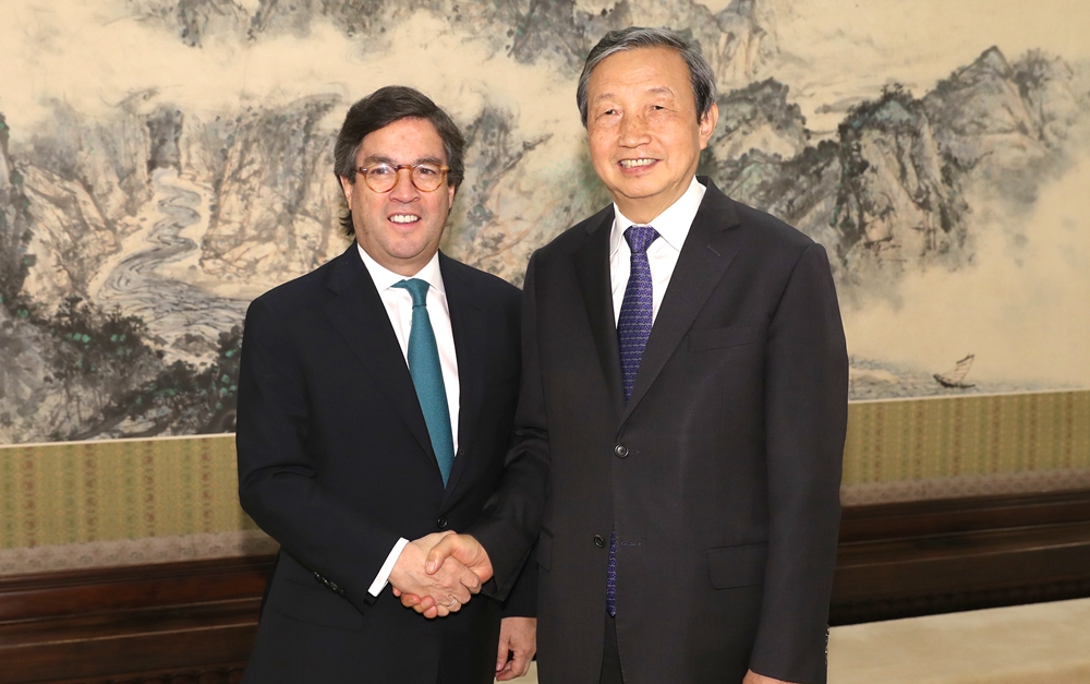 馬凱會見美洲開發銀行行長莫雷諾