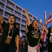 "封城"威脅泰國大選